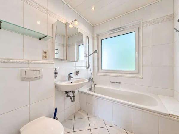 Immobilie in Buxtehude - ERBPACHT: 2-Zimmer-Wohnung mit Südbalkon in ruhiger Lage von Buxtehude - Bild 4