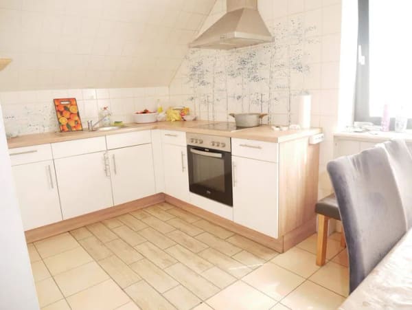 Immobilie in Sögel - Flexibel wohnen: Großes Einfamilienhaus mit 2-Parteienhaus-Option - Bild 2