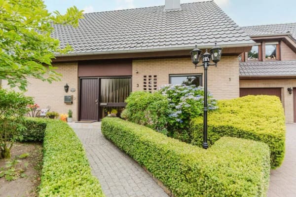 Immobilie in Neuenhaus - Großzügiges Einfamilienhaus mit viel Raum für die ganze Familie - Bild 1