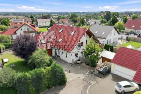 Immobilie in Laupheim - Raumwunder! Einfamilienhaus mit Einliegerwohnung in beliebter Wohnlage - Bild 1