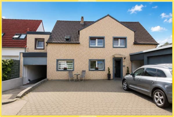 Immobilie in Fröndenberg/Ruhr - Fröndenberg: 3 Familienhaus, 5 Garagen, 8 Stellplätze, frei! - Bild 0