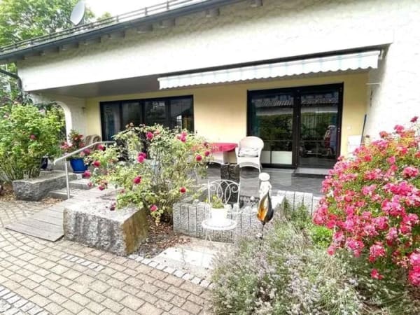 Immobilie in Berkheim - Top-Gepflegtes Einfamilienhaus - Bild 2