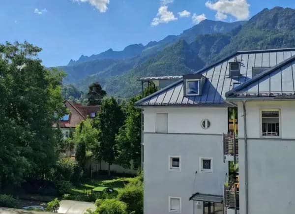 Immobilie in Bad Reichenhall - Ruhiges Wohnjuwel mit Bergpanorama - Bild 1