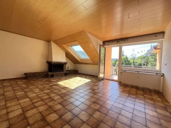 Immobilie in Unterreichenbach - Top-gepflegt & bezugsfertig: 3-Zi.-Wohnung mit Balkon in Unterreichenbach - Bild 1