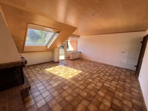 Immobilie in Unterreichenbach - Top-gepflegt & bezugsfertig: 3-Zi.-Wohnung mit Balkon in Unterreichenbach - Bild 2