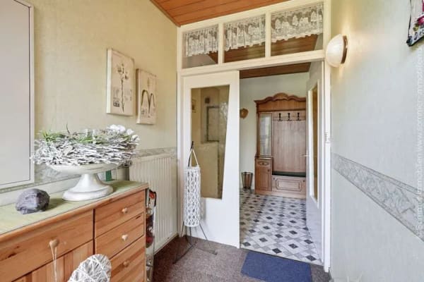 Immobilie in Westoverledingen - Viel Platz, viele Möglichkeiten – Wohnhaus mit zusätzlicher Einheit auf 2.578 m² Grundstück - Bild 1