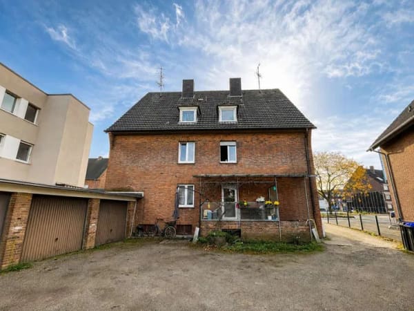 Immobilie in Bocholt - Bocholt: vollvermietetes Mehrfamilienhaus mit 6 Wohneinheiten und 9 Garagen - Bild 4