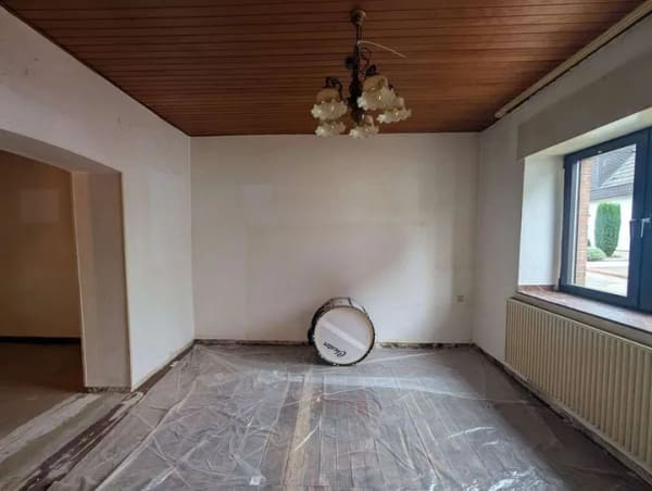 Immobilie in Aldenhoven - Ihre Chance zur Neugestaltung – Sanierungsbedürftiges Einfamilienhaus mit Ausbaupotenzial! - Bild 1