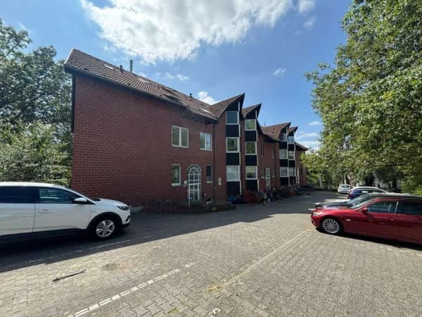 Immobilie in Würselen - Charmante 3-Zimmer-Wohnung mit Süd-Ost-Balkon und Grünblick in Würselen - Bild 2