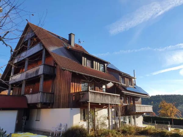 Immobilie in Feldberg - Tolles 3-4 Familienhaus in toller Lage - Bild 0