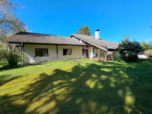 Immobilie in Braunfels - Außergewöhnlich großzügig wohnen – Feldrandlage, 296 m², 7 Zimmer & 1.588 m² Grundstück in Braunfels - Bild 0