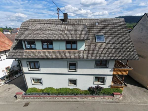 Immobilie in Friesenheim - Großzügiges Mehrgenerationenhaus mit Scheune, Werkstatt und vielseitigem Entwicklungspotenzial - Bild 0