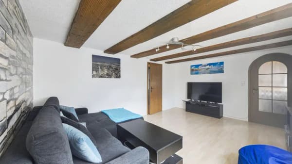 Immobilie in Friesenheim - Großzügiges Mehrgenerationenhaus mit Scheune, Werkstatt und vielseitigem Entwicklungspotenzial - Bild 2