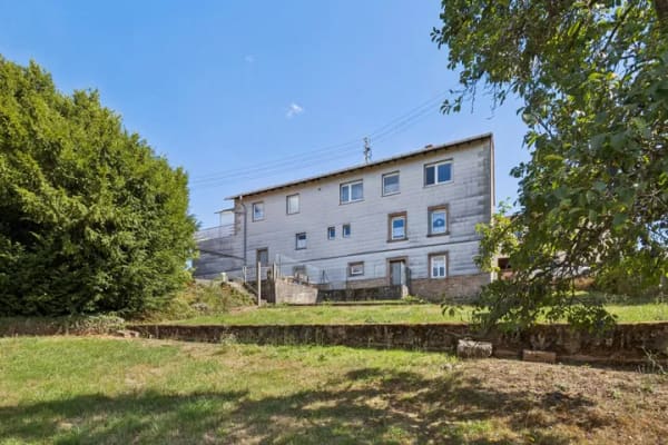 Immobilie in Heiligenmoschel - Familienidyll in Heiligenmoschel | 161 m² Wohnfläche | 1.670 m² Grundstück | 11 Zimmer - Bild 2
