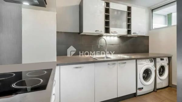 Immobilie in Kerpen - Großzügige 4-Zimmer-Wohnung mit Panoramabalkon offenem Wohnkonzept und Tiefgaragenstellplatz - Bild 4