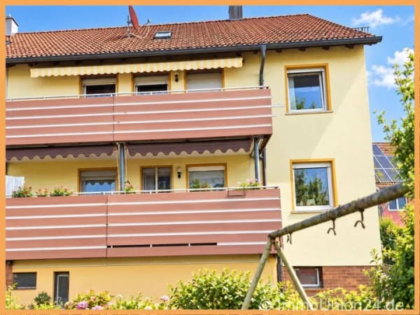 Immobilie in Ansbach - 259.000 für SOFORT freies 186 qm Zweifamilienhaus mit großem Garten und 2 Garagen - Bild 0