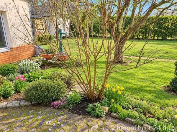 Immobilie in Ansbach - 259.000 für SOFORT freies 186 qm Zweifamilienhaus mit großem Garten und 2 Garagen - Bild 4