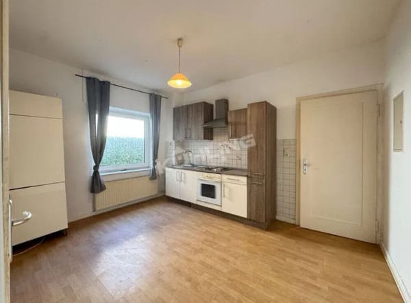 Immobilie in Vechta - Bezugsfreies Ein-/ Zweifamilienhaus in innenstadtnaher Lage - charmant, vielseitig und voller Möglichkeiten! - Bild 2