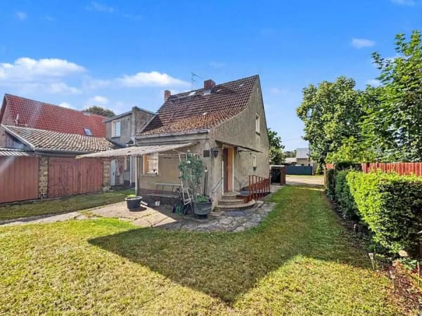Immobilie in Zehdenick - Im privaten Bieterverfahren: Einfamilienhaus in Zehdenick – ca. 1.301 m² Grundstück mit Potenzial - Bild 0