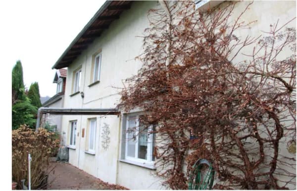Immobilie in Eppelborn - **Platz für die ganze Familie**Interessantes 2-FH mit Wintergarten, Garten u. v. m. - Bild 1