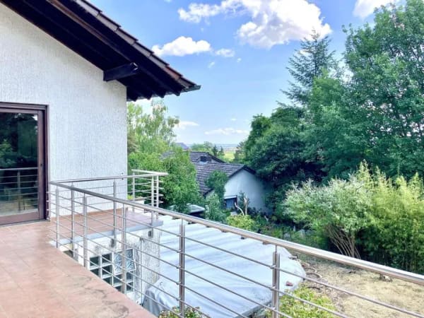 Immobilie in Weisenheim am Berg - Freistehendes Ein-/Zweifamilienhaus in erstklassiger Wohnlage von Weisenheim am Berg. - Bild 4