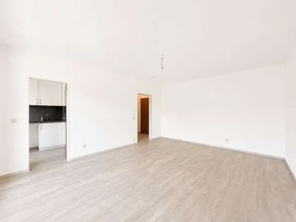 Immobilie in Olching - Attraktives 1-Zimmer-Apartment mit Einbauküche und Balkon in Neu-Esting - Bild 3
