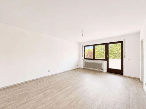 Immobilie in Olching - Attraktives 1-Zimmer-Apartment mit Einbauküche und Balkon in Neu-Esting - Bild 4
