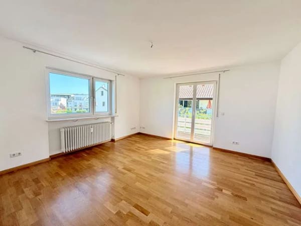 Immobilie in Schallstadt - Bezugsfrei - Traumhafte 2,5-Zimmerwohnung in zentraler Lage in Schallstadt-Wolfenweiler - Bild 0