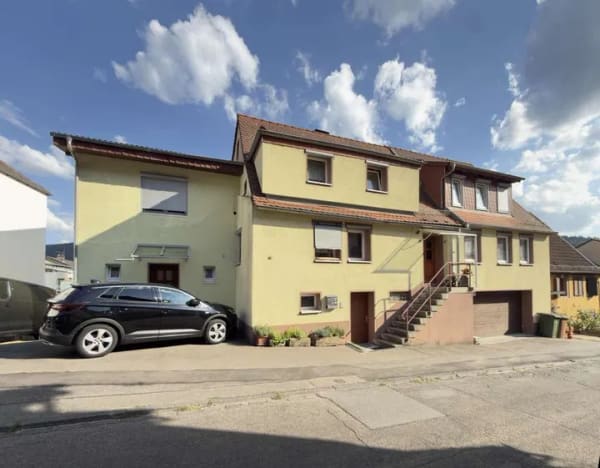 Immobilie in Neckargemünd - Familienleben mit Freiraum: Zweifamilienhaus auf weitläufigem Grundstück - Bild 0