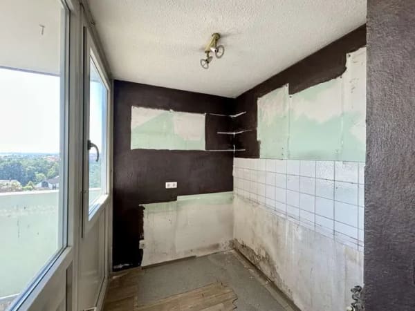 Immobilie in Erlangen - renovierungsbedürftige 2-Zi.-ETW in ER-Büchenbach...Ab sofort verfügbar! - Bild 4