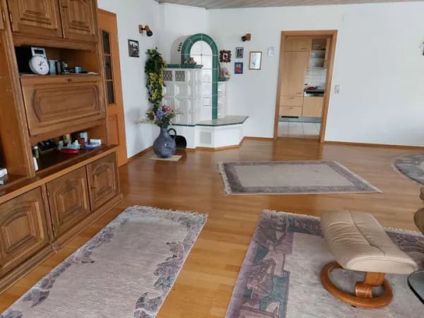 Immobilie in Asselfingen - Großzügiges Zweifamilienhaus in Asselfingen mit 245 m² Wohnfläche - Bild 4