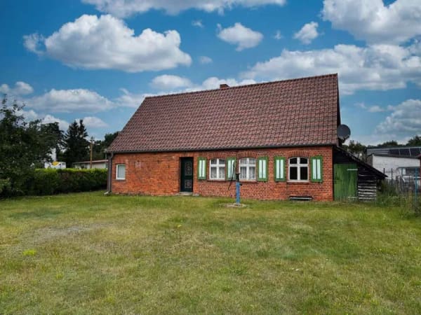 Immobilie in Groß Pankow (Prignitz) - Platz für neue Ideen – Einfamilienhaus mit vielseitigem Entwicklungspotenzial - Bild 0