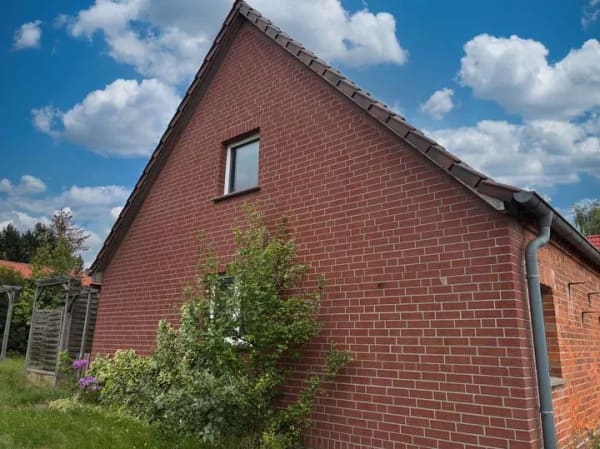 Immobilie in Groß Pankow (Prignitz) - Platz für neue Ideen – Einfamilienhaus mit vielseitigem Entwicklungspotenzial - Bild 1