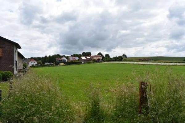 Immobilie in Bilshausen - Großzügige Hofstelle mit massiver großer Scheune & 1,3ha Grünland - Bild 3
