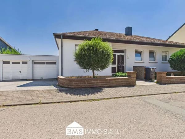 Immobilie in Trierweiler - Freistehendes Haus mit 3 Wohnungen in Sirzenich - Bild 0