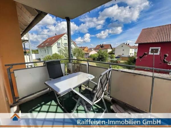 Immobilie in Tegernheim - Attraktive 3-Zimmerwohnung mit Balkon in Tegernheim (inkl. Garage und Carport) - Bild 4