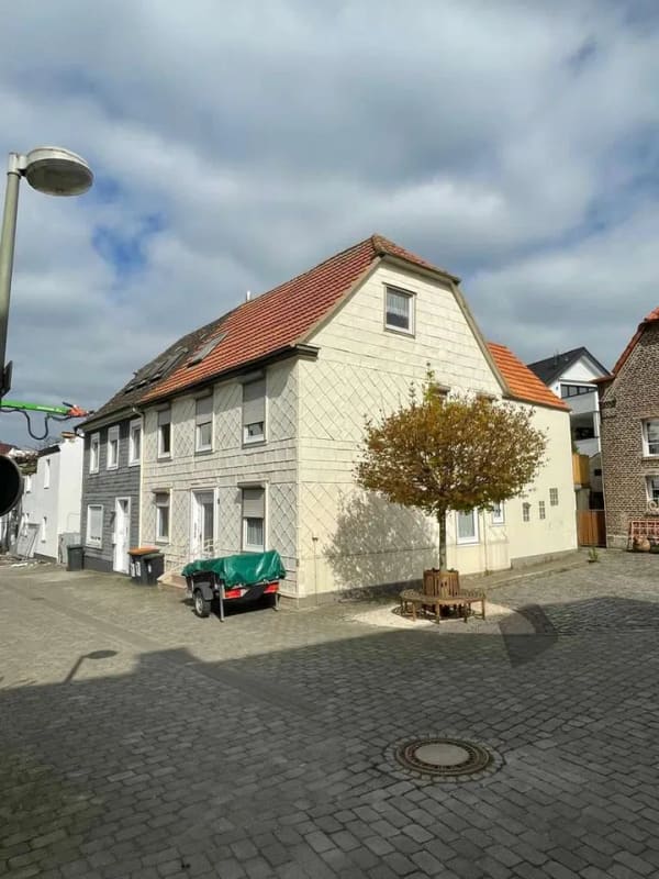 Immobilie in Geseke - Einfamilienhaus in ruhiger Lage in der Innenstadt von Geseke  - Bild 0