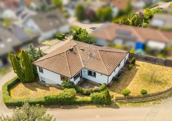 Immobilie in Wannweil - Ein Zuhause am Feldrand – mit Weitblick zum Albtrauf und Raum fürs Leben! - Bild 3