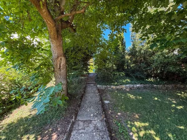Immobilie in Fremdingen - DHH auf großem Grundstück mit Terrasse, Balkon und Dachterrasse - viel Stauraum und Doppelgarage - Bild 4