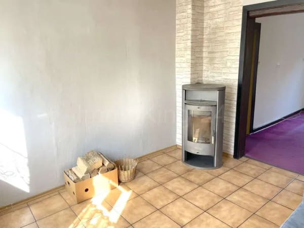 Immobilie in Fuldatal - ++ MASSIVES HAUS IN ZENTRALER LAGE ++ VIELE MÖGLICHKEITEN! ++ - Bild 4