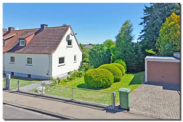 Immobilie in Vellmar - Niedliche Doppelhaushälfte in Vellmar auf knapp 1200 m² Grundstück - Bild 0