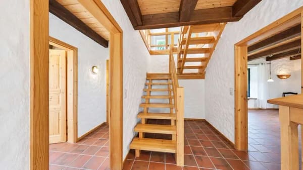 Immobilie in Brinkum - Individuelles Einfamilienhaus mit Ausbaupotenzial in Brinkum - Bild 2