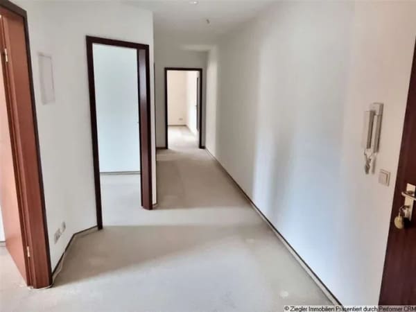 Immobilie in Edingen-Neckarhausen - Gepfl., sonnige Wohnung m. Balkon und TG-Stellplatz in Edingen-N'hsn.-3334076 - Bild 1