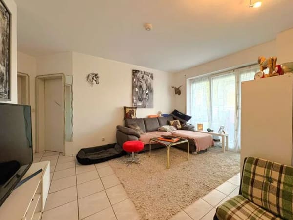 Immobilie in Geisenfeld - 3-Zimmer-Erdgeschosswohnung mit Terrasse, Gartenanteil & 2 Stellplätzen in Geisenfeld - Bild 1