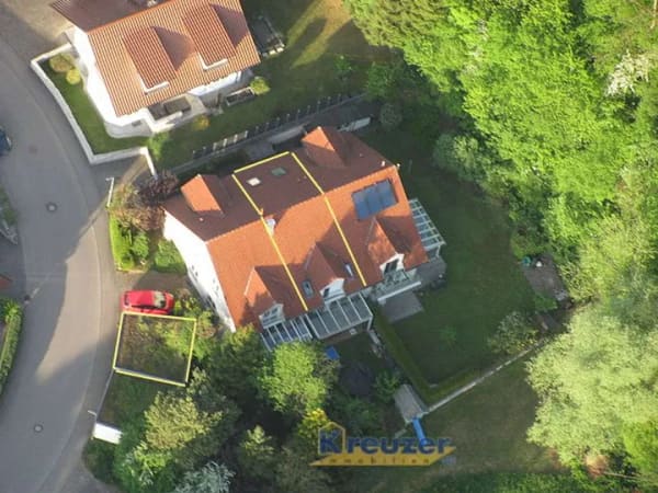 Immobilie in Baindt - Hell * Hübsch * Ruhige Randlage - Sehr gepflegtes Reihenmittelhaus mit Doppelcarport in Baindt ! - Bild 1