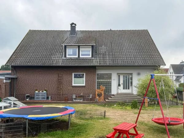 Immobilie in Sulingen - Ländlich und doch stadtnah! Schönes Zweifamilienhaus mit großem Garten in Vorwohlde zu verkaufen. - Bild 2
