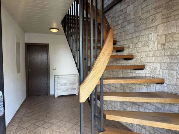 Immobilie in Hönningen - Doppeltes Zuhause mit viel Potenzial – zwei Einfamilienhäuser auf ca. 580 m² Grundstück - Bild 2