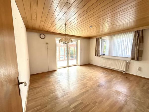 Immobilie in Jettingen-Scheppach - Einfamilienhaus freistehend in Jettingen-Scheppach - Bild 2
