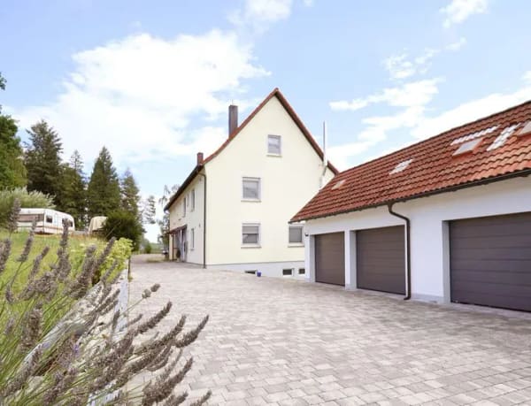 Immobilie in Abtsgmünd - Doppelhaushälfte mit Highlight - Ihr Gartenparadies auf 1.832m²! - Bild 0