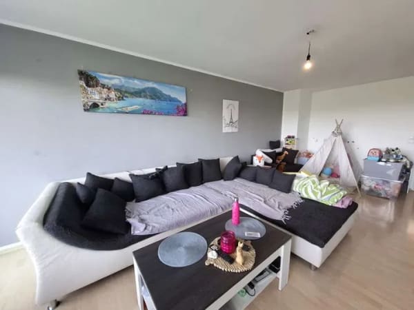Immobilie in Linkenheim-Hochstetten - „Vermietete 2-Zimmer-Wohnung mit zwei Balkonen & Stellplatz – attraktive Kapitalanlage“ - Bild 1